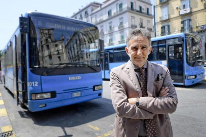 Boom di evasione sui trasporti EAV, De Gregorio: “Trasportiamo fantasmi” Umberto De Gregorio, presidente Eav