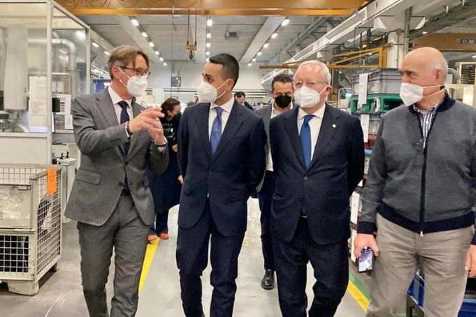 PMI. Di Maio visita aziende bresciane Confapi. “Eccellenze italiane” Di Maio in visita a Brescia Confapi
