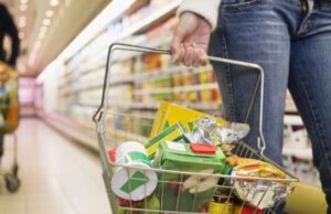 Istat, consumi bloccati e divari in aumento: nel 2025 spesa media a 2.782 euro, ma il Sud resta indietro Spesa - Paniere Istat commercio famiglie - social card Commercio