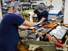 Industria, aprile in crescita: produzione a +0,5% e terzo mese consecutivo in rialzo Imprese. Fiducia. Crescono i prezzi di produzione fiducia lavoro - contratti- produzione industriale