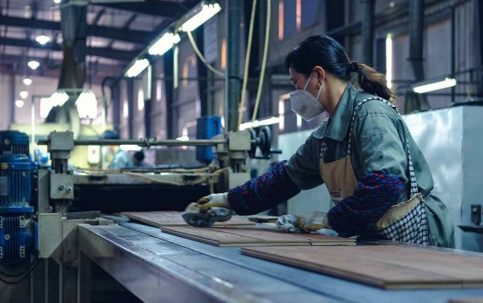 Indagine Confapi: materie prime maggiore causa di difficoltà per Pmi pmi ricerca confapi - manifattura