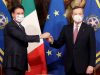 Spese militari, Conte ‘di traverso’: a rischio la tenuta della maggioranza Spese Militari, scontro tra Giuseppe Conte e Mario Draghi