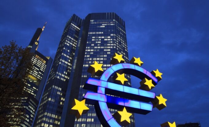 Vertice di emergenza Bce: giù lo spread, l’Italia spera nell’acquisto di Btp bce credito - tassi