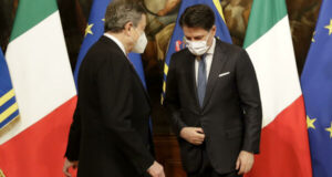 Il futuro dell’Italia si decide domani: Draghi vs M5S Draghi e Conte