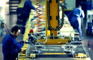 Industria e servizi, febbraio in chiaroscuro: cresce il fatturato in valore, rallenta in volume Piano industriale - fiducia