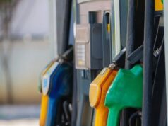 Carburanti, la benzina sale a 1,89 dopo la riduzione dello sconto sulle accise. Gasolio stabile Petrolio benzina