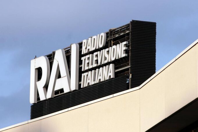 Canone Rai, la Lega torna all’assalto: proposta la riduzione a 70 euro dal 2026 Canone Rai
