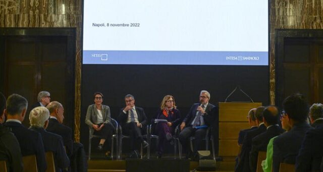 banca intesa zes