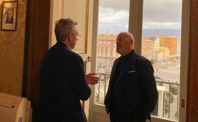 Autonomia Manfredi Bonaccini