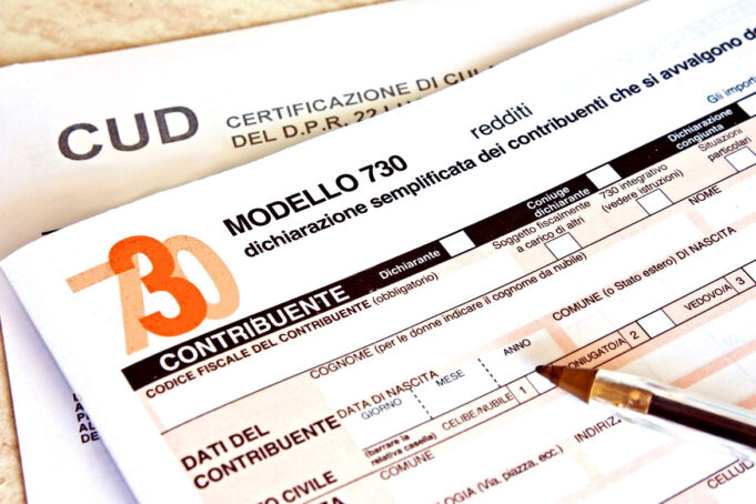 Tasse, 730 precompilato: scatta la volata finale. Assistenza straordinaria nei weekend Fisco Dichiarazione dei redditi - dichiarazione semplificata