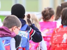 Scuola, nel CdM il nuovo decreto: tetto al 30% per gli alunni stranieri, stop al burqa e nasce il Liceo Tecnologico Bambini scuola sud italia asili