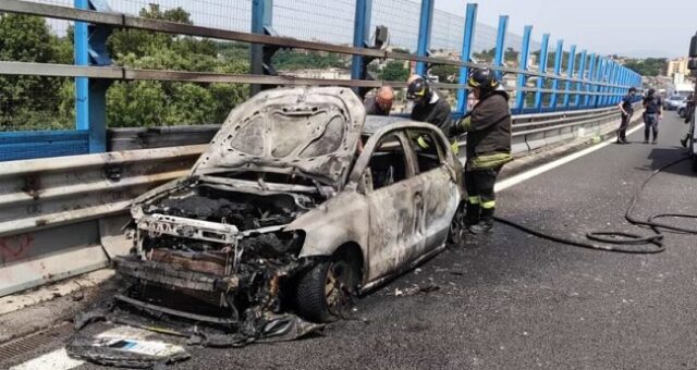 Auto tangenziale napoli test