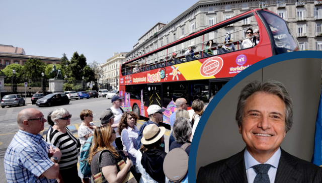 Napoli Le Monde turismo Felice Casucci Campania