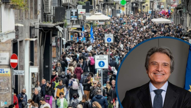 Felice Casucci - turismo record Napoli e Campania