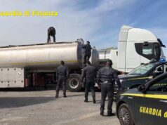 Carburanti, stretta del Governo: lista dei distributori “fuori prezzo” alla Guardia di Finanza Frode carburanti Guardia di Finanza