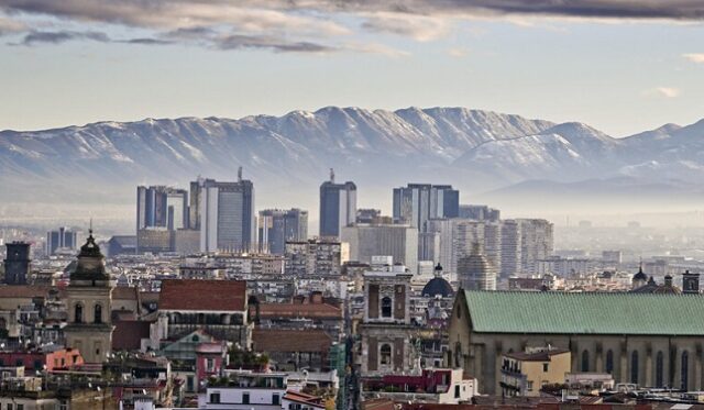 Centro direzionale Napoli - Crescita economica campania - pil