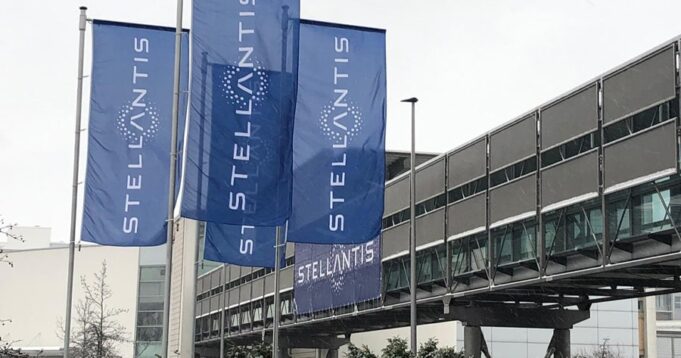 Stellantis di Pomigliano: riunione d’urgenza in Regione, sabato manifestazione del Pd Stellantis Pomigliano