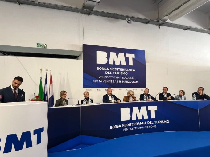 Napoli. Turismo e intelligenza artificiale, cosa cambierà? Bmt borsa mediterranea del turismo napoli