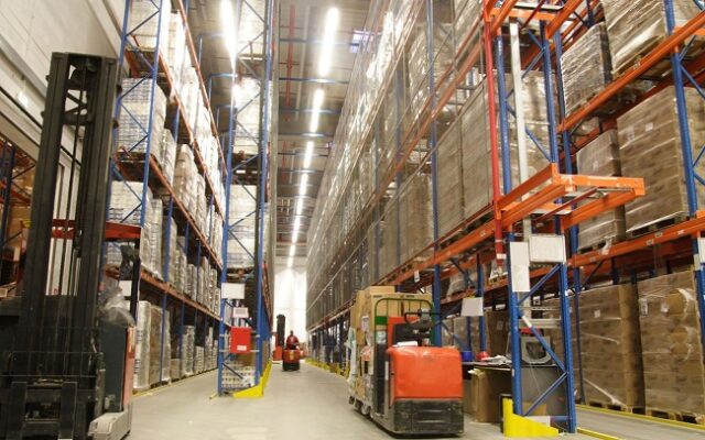 Occupazione logistica magazzino