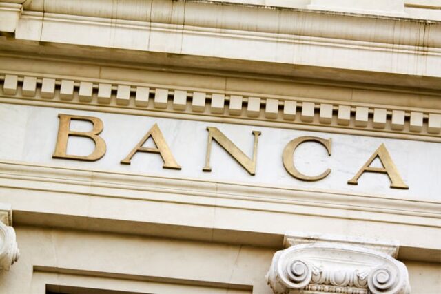 Extraprofitti banca