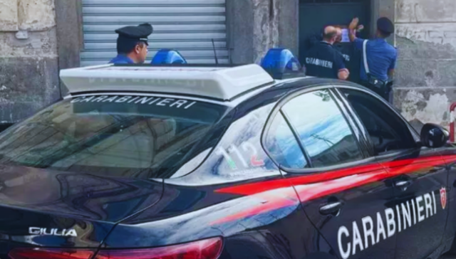 Carabinieri scavi torre annunziata