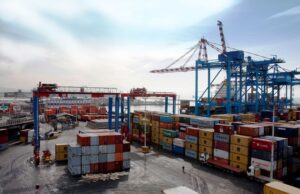 Export in accelerazione a marzo: +7,4% in valore. Riparte anche l’import, spinto da metalli, auto ed elettronica Container Napoli export esportazioni