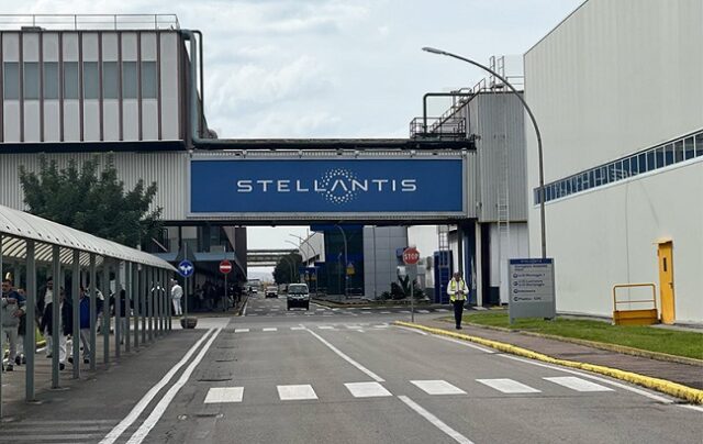 Stellantis Pomigliano auto crisi automotive Campania Stellantis Pomigliano auto crisi automotive Campania
