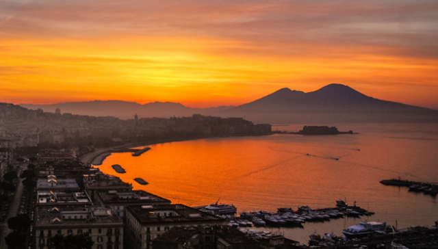 Panorama Napoli tramonto