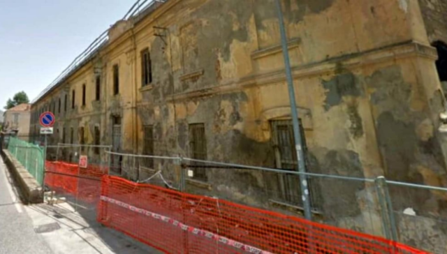 ex caserma caserta vanvitelli