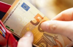 Bce: il contante torna a crescere e resta il metodo di pagamento più accettato nell’Eurozona tredicesima-soldi-pressione fiscale - contante