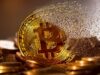 Bitcoin in calo dopo l’annuncio dei dazi di Trump: mercati in allerta Bitcoin criptovalute NC