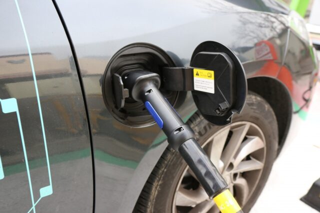 Ricarica elettrica auto Auto elettriche - Bonus colonnine