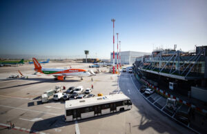 Emergenza carburante e stop a novembre: doppio nodo per l’aeroporto di Capodichino Chiusura aeroporto di capodichino
