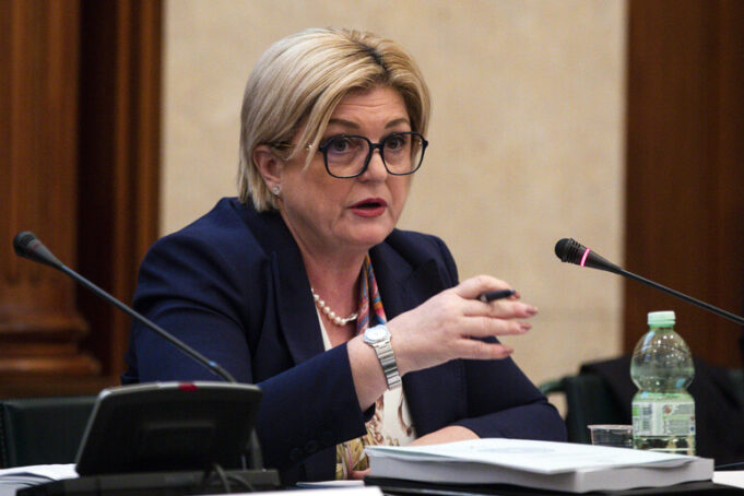 Calderone rilancia il “Patto per il lavoro”: sicurezza, produttività e partecipazione al centro dell’agenda Ministra Calderone Lavoro e Politiche sociali