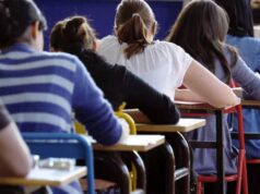 Maturità 2026, dalle poesie di Pavese ai saggi di Furedi: tutte le tracce della prima prova Esame di maturità