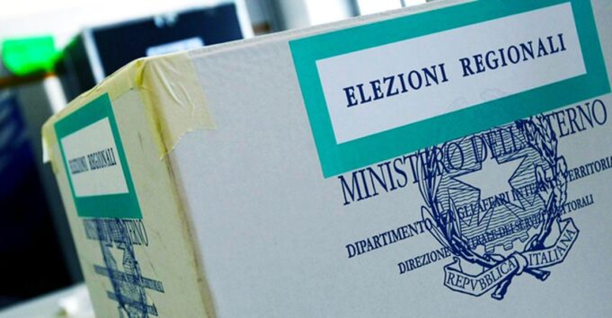 Regionali in Campania: Napoli domina con 27 seggi, definita la ripartizione provinciale Elezioni regionali Seggi Campania