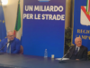 Campania, parte il piano strade da 900 milioni: coinvolti oltre 400 comuni Luca Cascone Vincenzo De Luca strade un miliardo Regione Campania