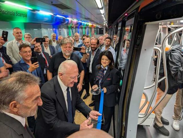 Metropolitana Aversa Scampia Treni caf campania