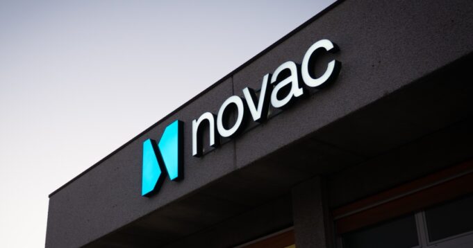 Supercondensatori italiani per la transizione energetica: la startup Novac vince l’Innovation Village Award 2025 Novac