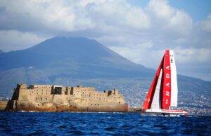 Coppa America, Napoli entra nel vivo: via ad allenamenti e regate. Attesi milioni di turisti e un impatto economico da oltre 690 milioni