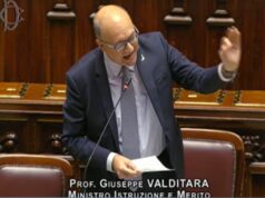 Caos in Aula sull’educazione sessuale: Valditara accusa l’opposizione, poi si scusa Valditara Ministro educazione sessuale scuola