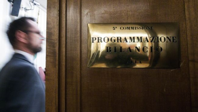 Manovra, stop a Opzione donna e flat tax giovani: 21 emendamenti dichiarati inammissibili Bilancio Senato