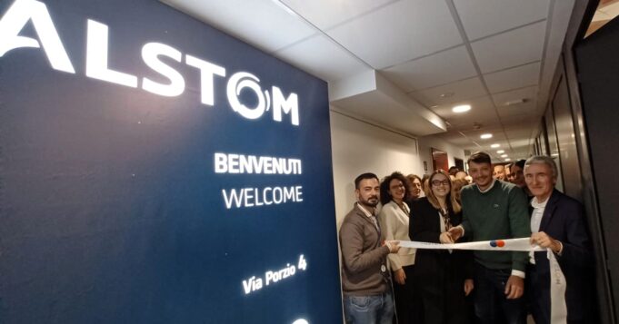 Alstom apre un nuovo hub a Napoli e rafforza la sfida sulla mobilità ferroviaria del Sud Alstom_ Nuovi Uffici Napoli