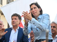 Schlein: “La maggioranza non esiste più. Meloni vada a casa” Giuseppe Conte ed Elly Schlein