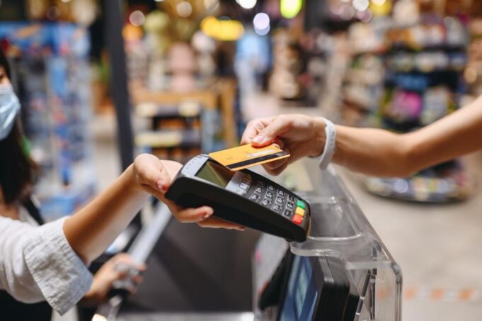Registratori telematici e POS, scadenza il 20 aprile: l’abbinamento è obbligatorio