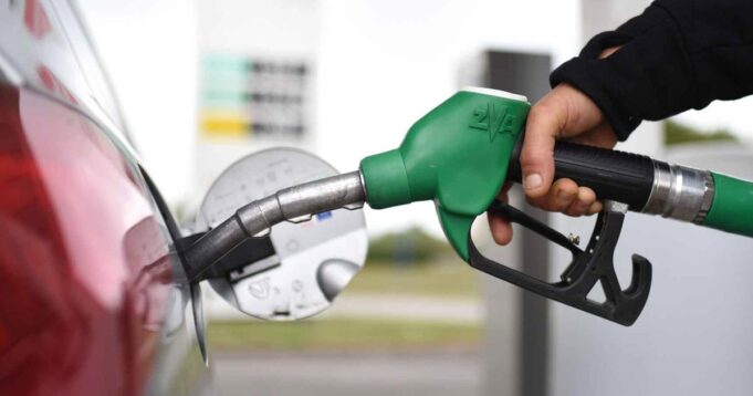 Carburanti, marzo shock in Europa: diesel +19,1% e benzina +10,6%. Italia tra i Paesi meno colpiti