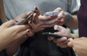 Instagram rafforza le tutele per i minori in Italia: nuove restrizioni automatiche per gli under 18