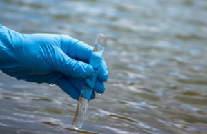 Acque sotterranee, la Campania rafforza i controlli: piattaforma dati, bonifiche e screening sanitari