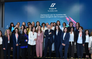 FS Italiane, Donnarumma: “Metà delle nuove nomine dirigenziali è al femminile. La trasformazione passa dalle persone” Gruppo Fs Donnarumma dirigenti (1)
