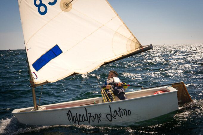 A Napoli nasce “Sailing for Good”: la vela diventa un laboratorio educativo per l’inclusione e le competenze del futuro